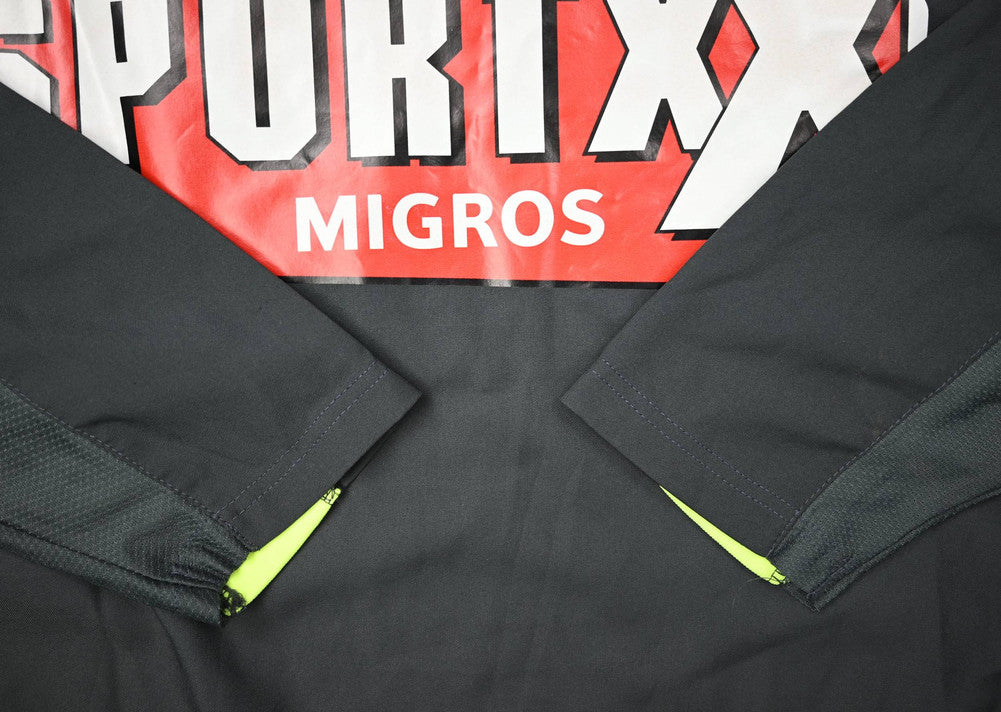 Maillot FC Luzern 2009-11 Jako #12 Manches Longues Vintage