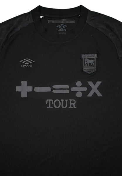 Maillot Ipswich Town Extérieur 2022-23 Umbro Ed Sheeran Blackout