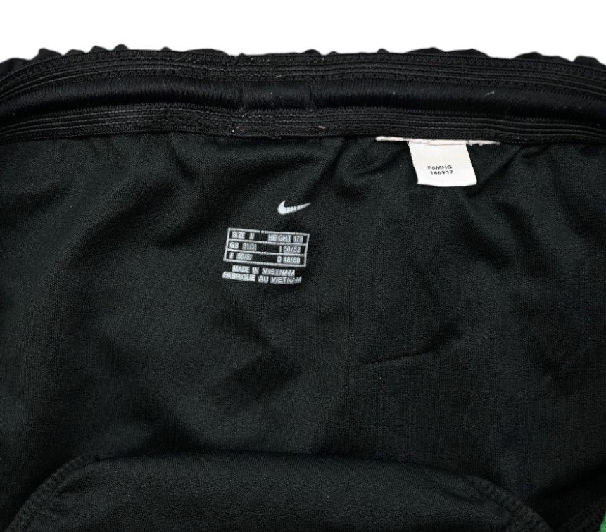 Short Celtic FC Nike Vintage Taille M – Collector 8/10