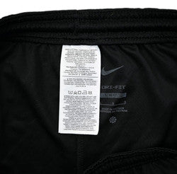 Short Vintage FC Zurich Nike Taille L – Collector Suisse