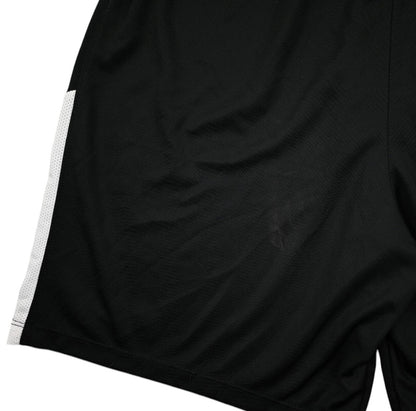Short Vintage FC Zurich Nike Taille L – Collector Suisse